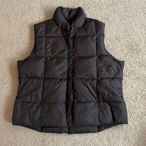 Lands’ End Women’s XL Puffer Vest